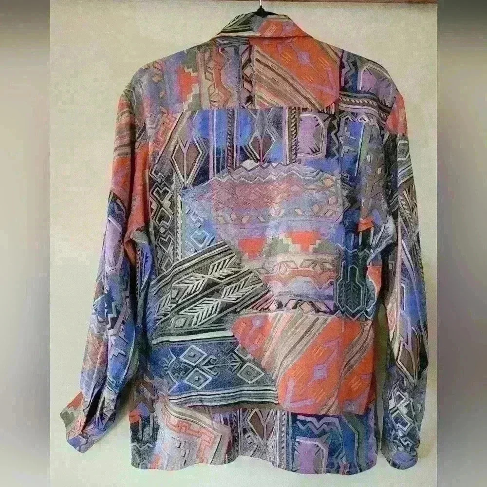 HANDMADE & VINTAGE | Abstract  Patterned Long Sleeved Blouse/Shirt - Picture 3 of 3